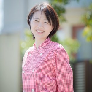 秋田 英理子